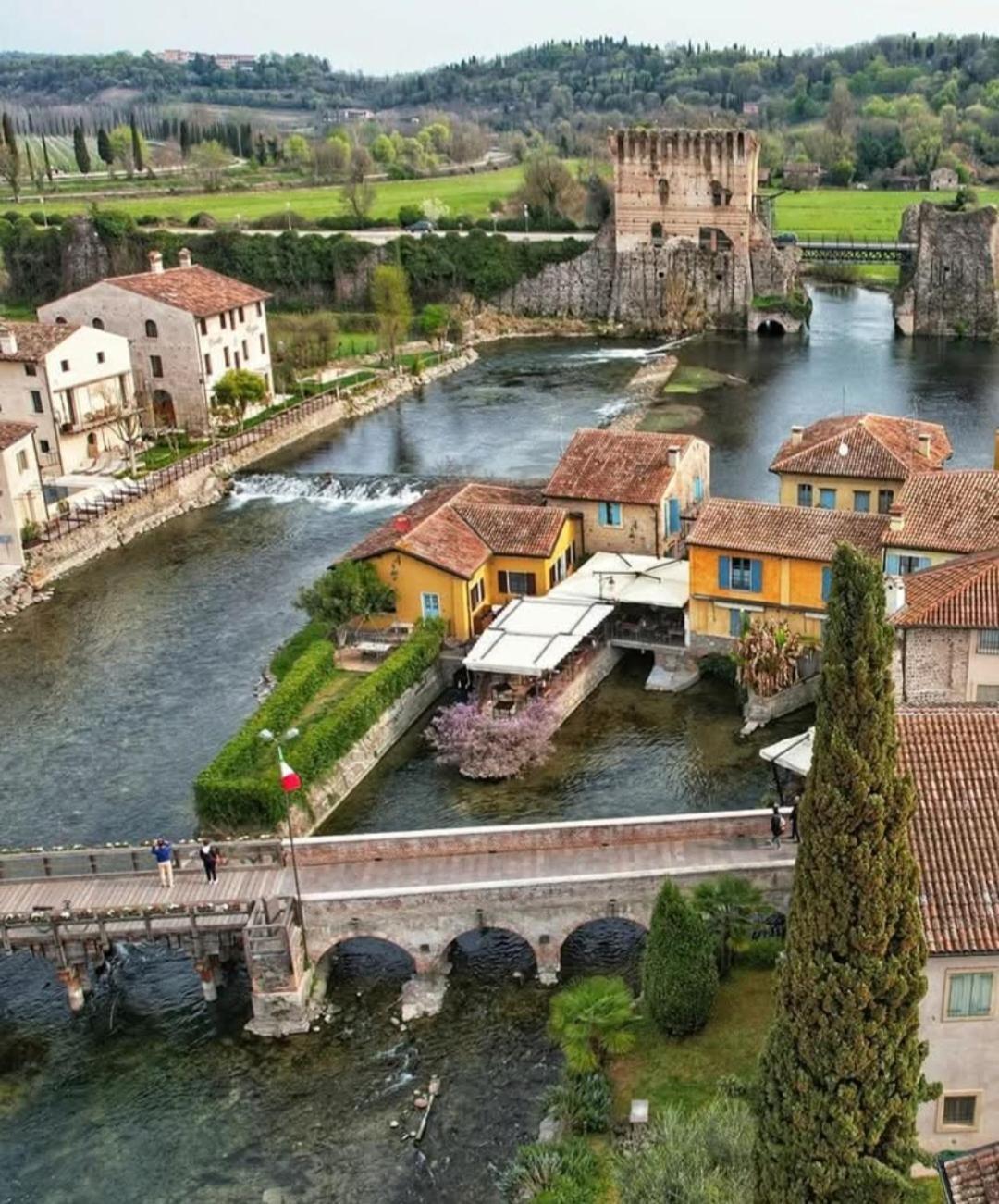 Corte Cavour Valeggio sul Mincio Bagian luar foto